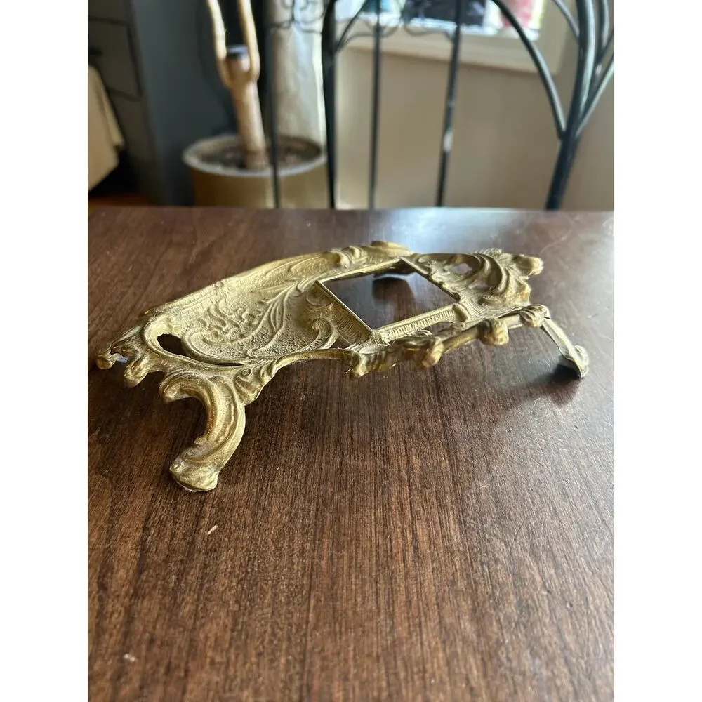 Unbranded vtg brass